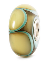 Load image into Gallery viewer, Trollbeads Aqua Edge Petals