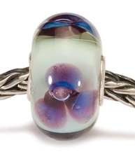 Load image into Gallery viewer, Trollbeads Antique Flower Glass bead