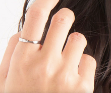 Load image into Gallery viewer, Ania Haie Silver Helix Thin Adjustable Ring