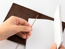 Load image into Gallery viewer, TRAVELER'S NOTEBOOK PASSPORT LEATHER JOURNAL - BROWN