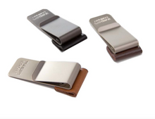 Load image into Gallery viewer, Traveler´s Notebook Pen Holder 015, Small