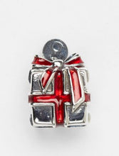 Load image into Gallery viewer, Pandora Christmas Set-6 charms
