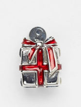 Load image into Gallery viewer, Pandora Christmas Set-5 charms
