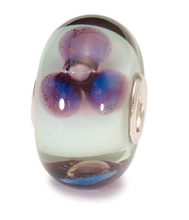 Load image into Gallery viewer, Trollbeads Antique Flower Glass bead
