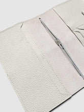 Load image into Gallery viewer, Cloth &amp; Paper - Genuine Leather Travel Notebook Cover | Pocket Plus: Angora
