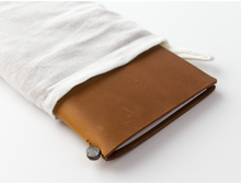 Load image into Gallery viewer, TRAVELER&#39;S NOTEBOOK LEATHER JOURNAL - CAMEL
