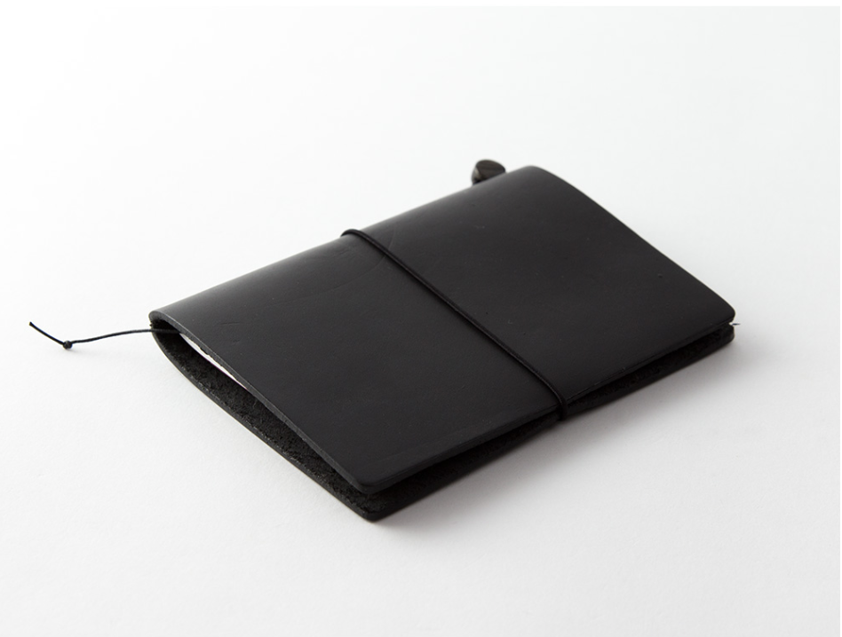 TRAVELER'S NOTEBOOK PASSPORT LEATHER JOURNAL - BLACK