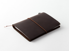 Load image into Gallery viewer, TRAVELER&#39;S NOTEBOOK PASSPORT LEATHER JOURNAL - BROWN
