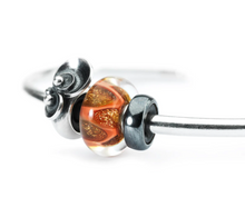 Load image into Gallery viewer, Trollbeads Single Water Lily Spacer
