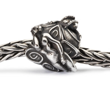Load image into Gallery viewer, Trollbeads Babylonian Nymph
