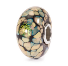 Load image into Gallery viewer, Trollbeads Black Flower Mosaic
