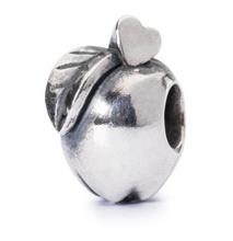 Load image into Gallery viewer, Trollbeads Apple of Wisdom
