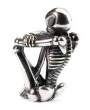 Load image into Gallery viewer, Trollbeads Skeleton Spirit

