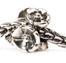 Load image into Gallery viewer, Trollbeads Forget-me-not
