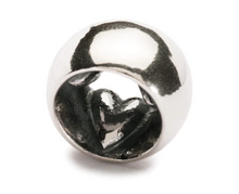 Load image into Gallery viewer, Trollbeads Love Within No Engraving
