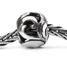 Load image into Gallery viewer, Trollbeads Freedom Feather
