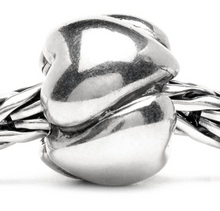 Load image into Gallery viewer, Trollbeads Hearts, Big Bead
