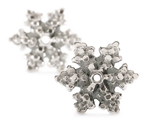 Load image into Gallery viewer, Trollbeads Snow Star Earring Charms
