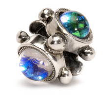 Load image into Gallery viewer, Trollbeads The Trinity
