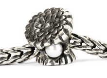 Load image into Gallery viewer, Trollbeads Calendula of October
