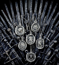 Load image into Gallery viewer, Pyrrha Game of Thrones-House Greyjoy
